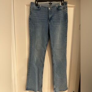 Women’s Divided brand boot cut jeans size 10 US
